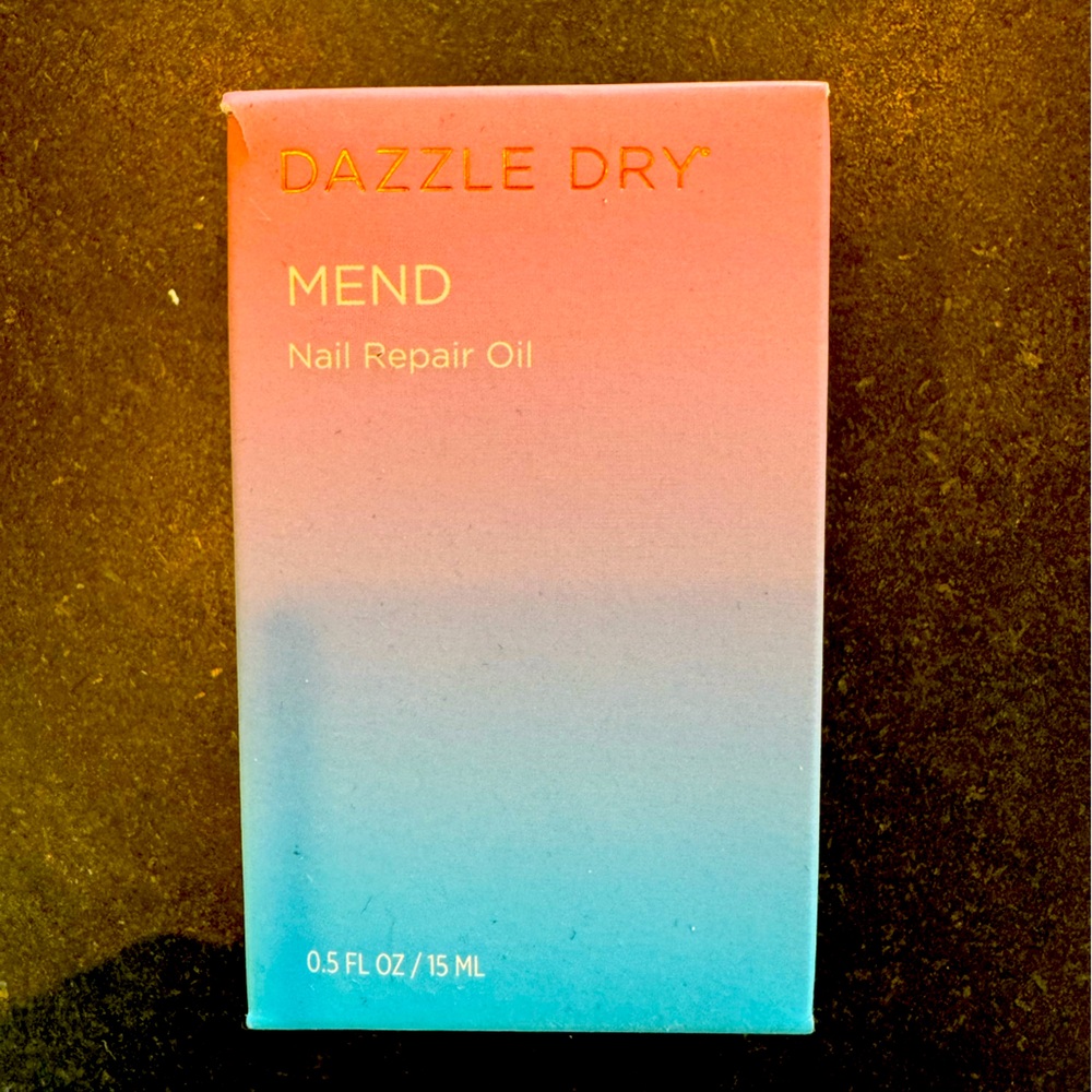 Dazzle Dry Nail Nourishing Oil NIB